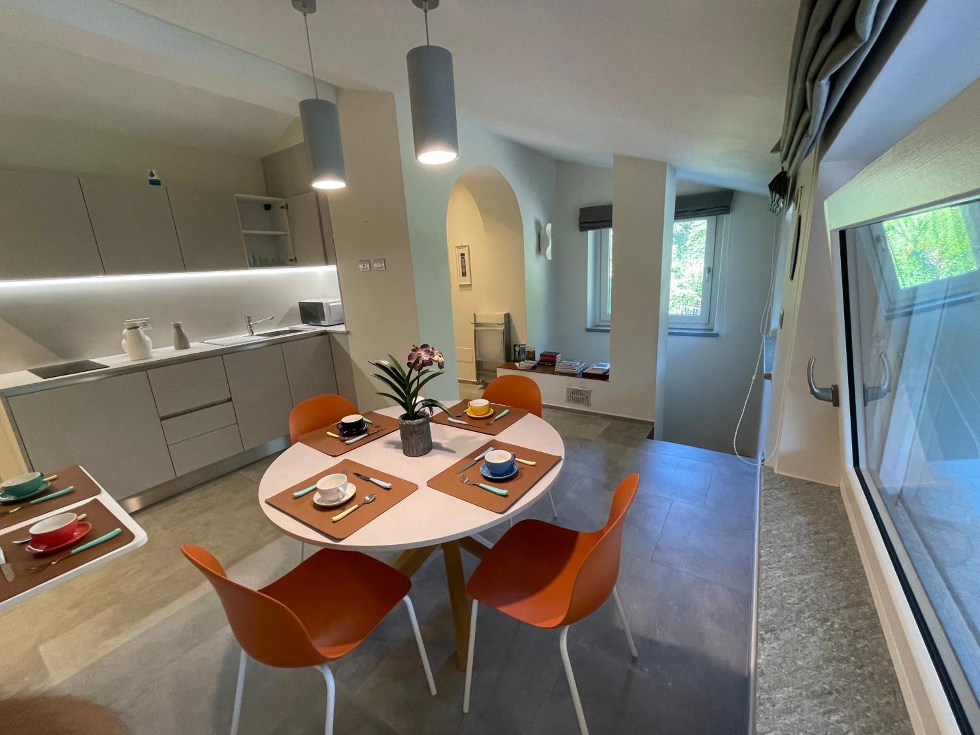 La Casina Di Oscar Ad Ao V Combe Vda Quart 0014 E 00I6公寓 外观 照片