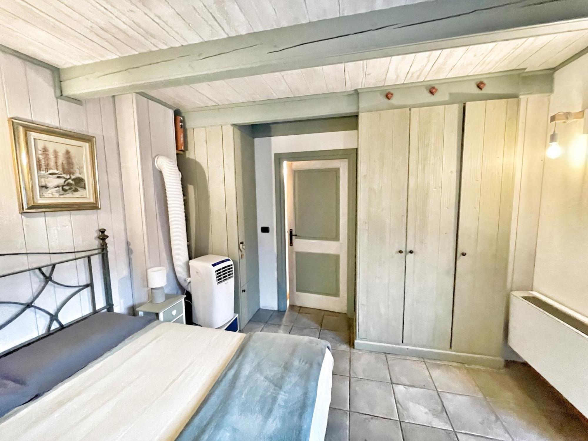 La Casina Di Oscar Ad Ao V Combe Vda Quart 0014 E 00I6公寓 外观 照片